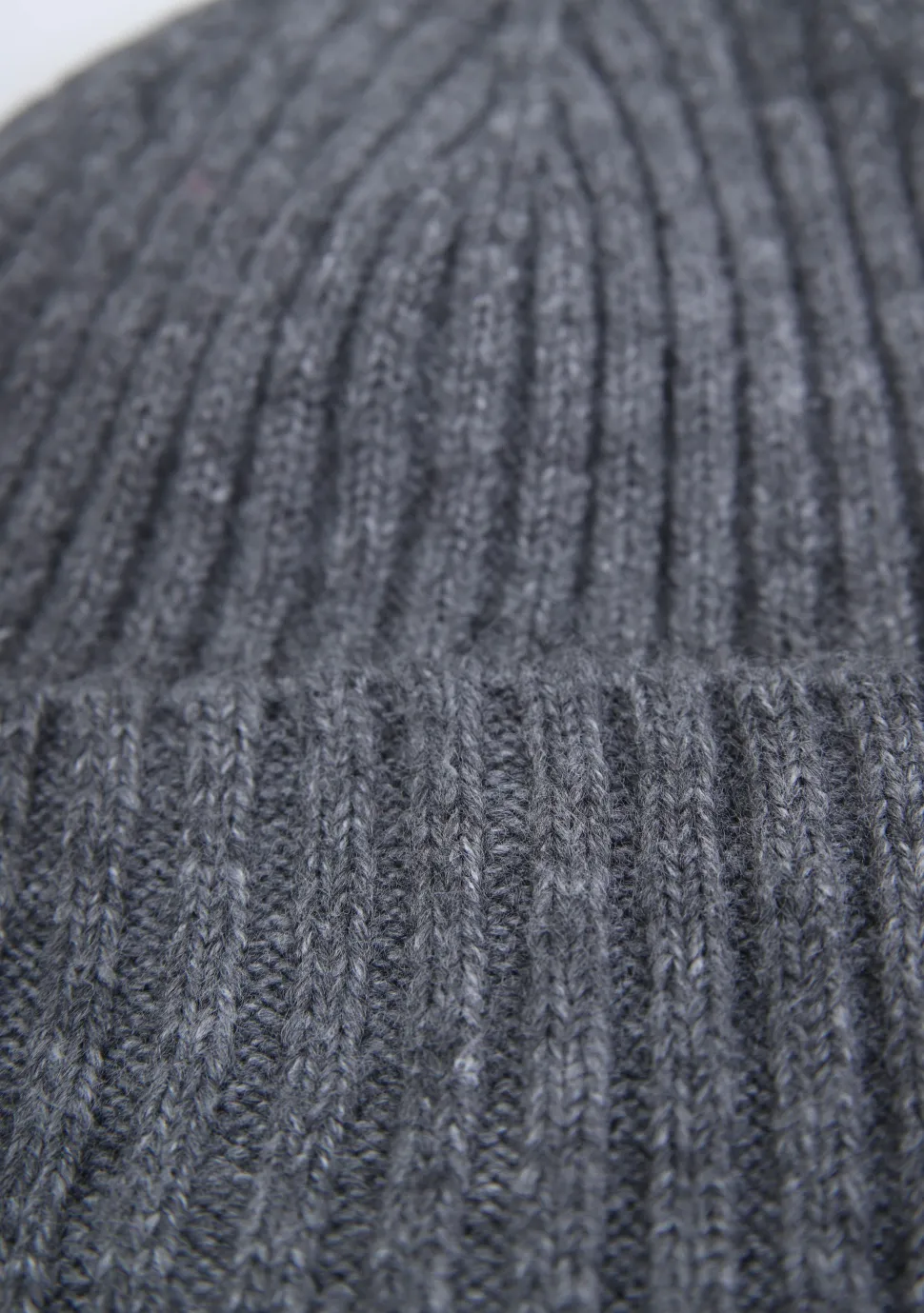 BARTS SHAWL/MUTS