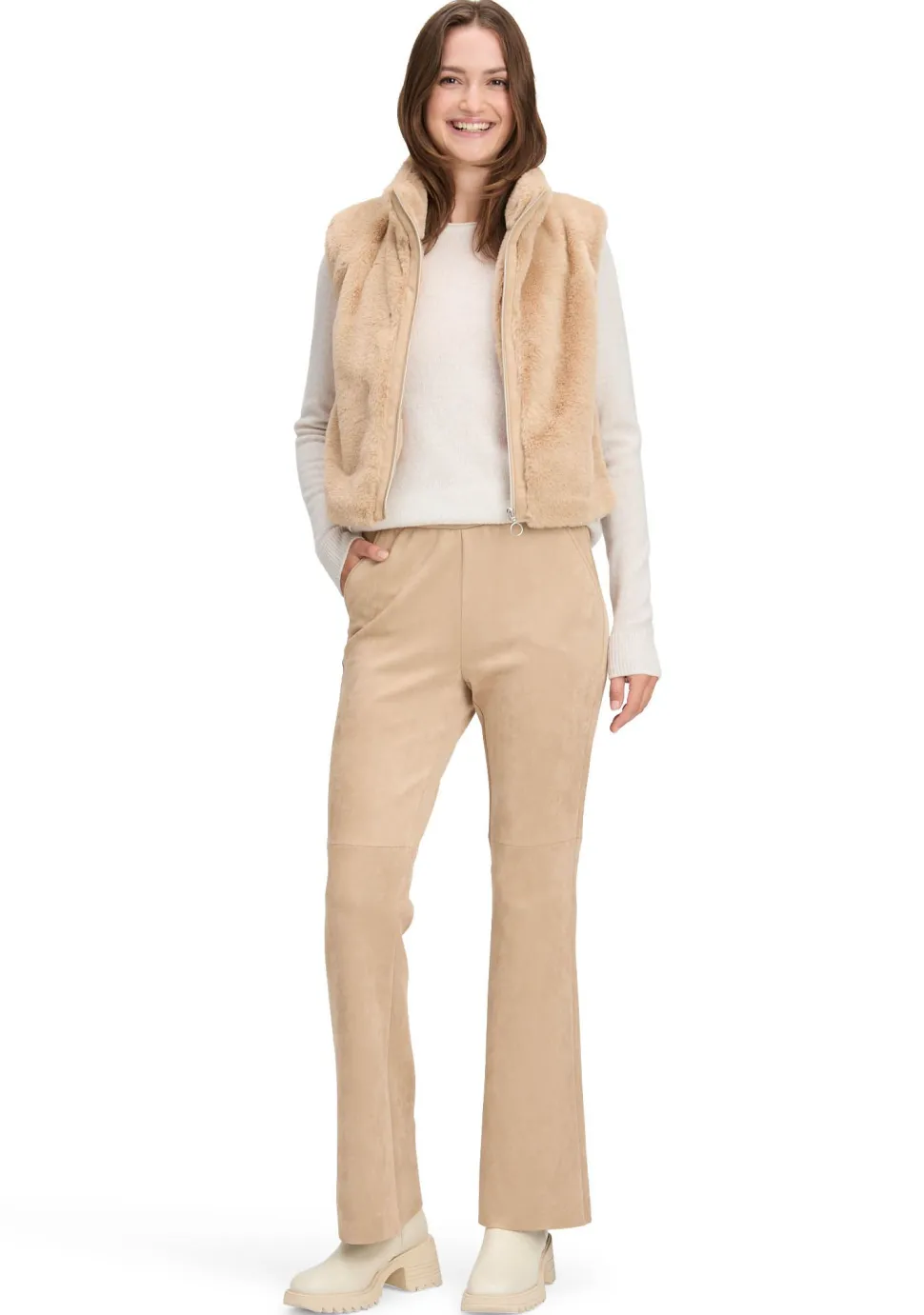 BETTY BARCLAY GILET