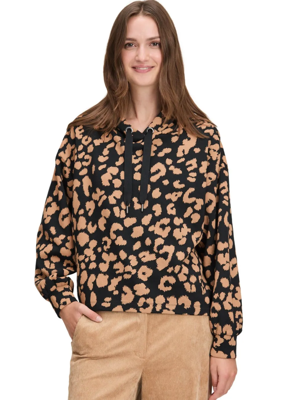 BETTY & CO SWEATER