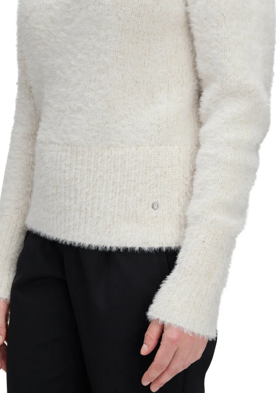 BETTY & CO TRUI