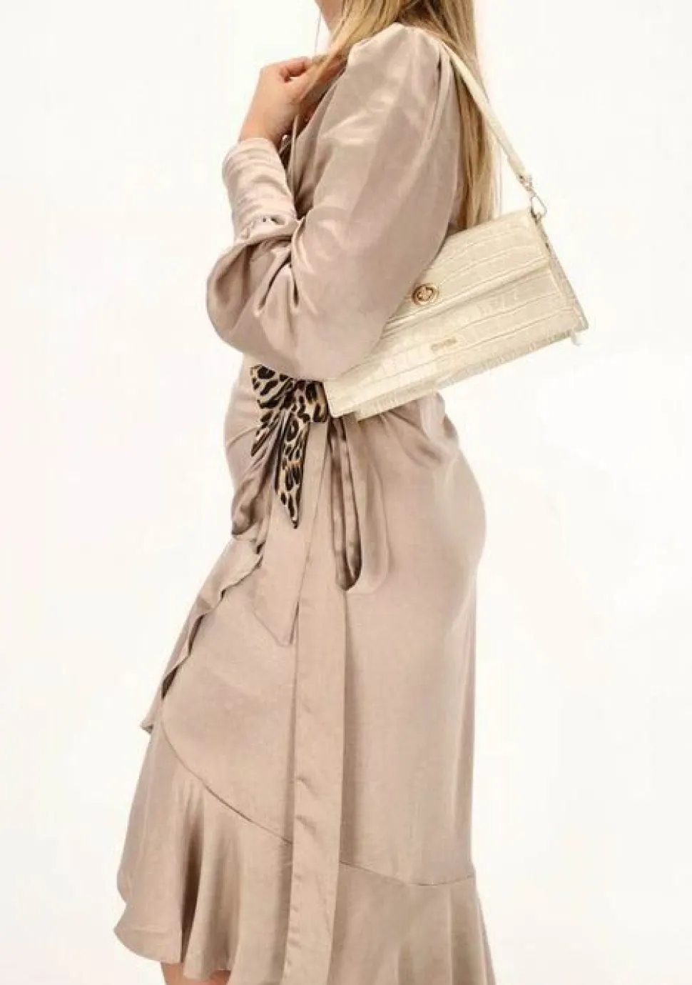 CHARM TAS