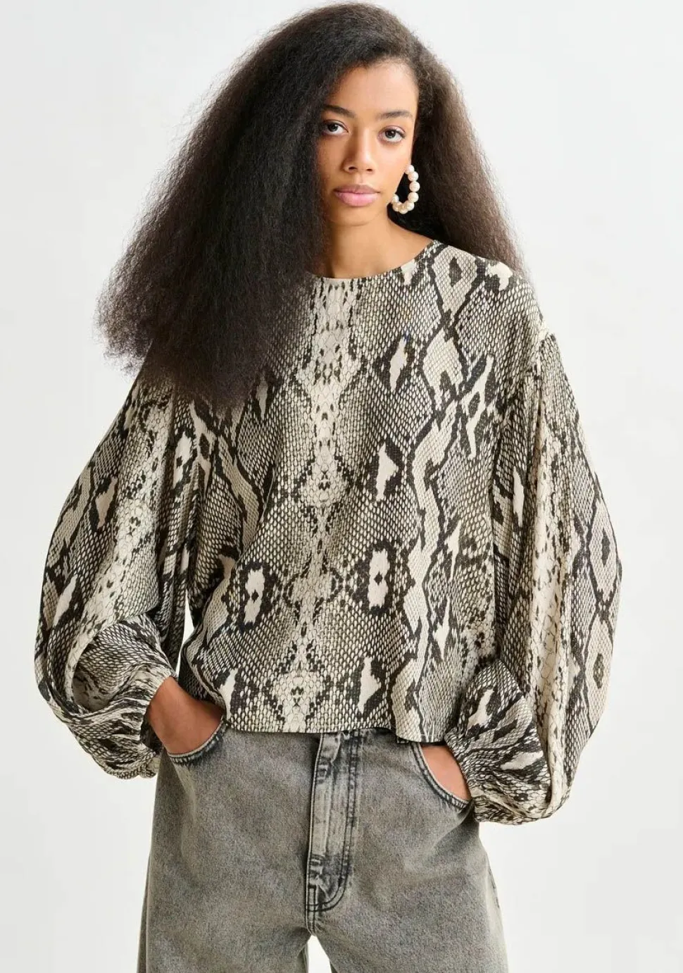 ESSENTIEL ANTWERP BLOUSE