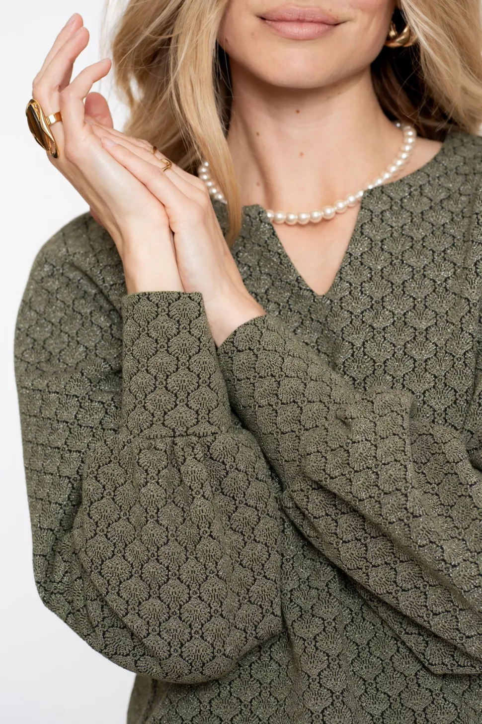 GEISHA SWEATER