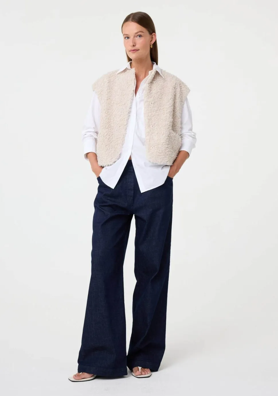 KNIT-TED GILET