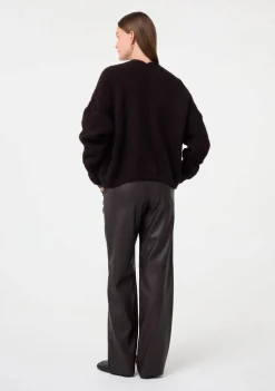 KNIT-TED VEST