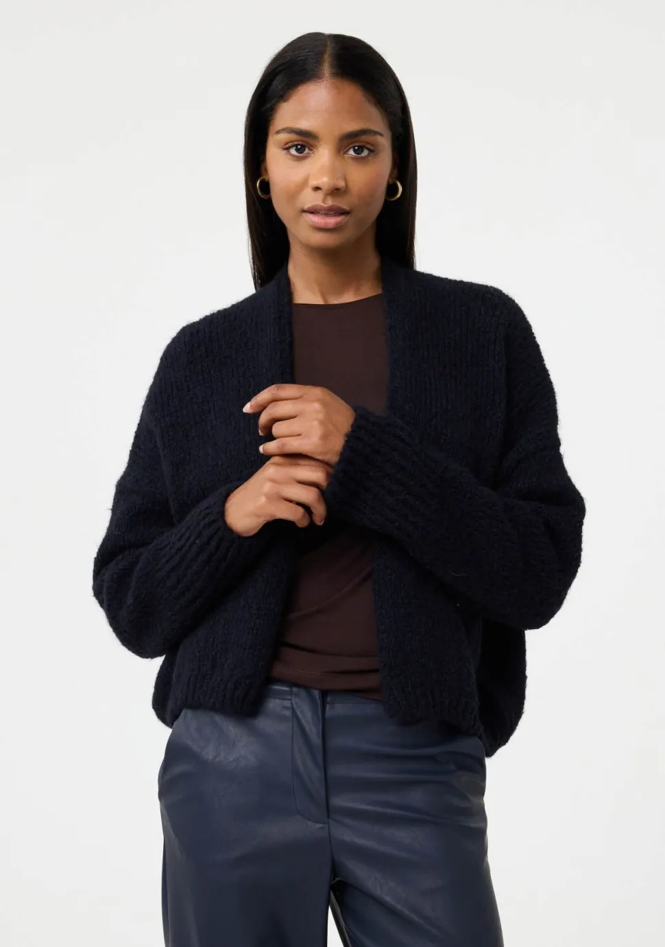 KNIT-TED VEST