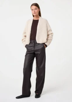 KNIT-TED VEST