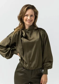 LABEL DOT BLOUSE