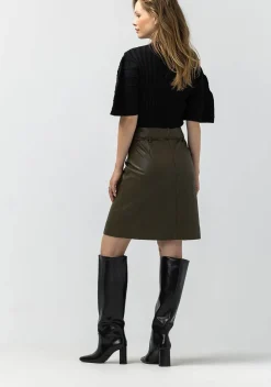 LABEL DOT KORTE ROK