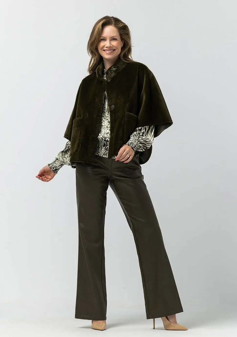 LABEL DOT PONCHO
