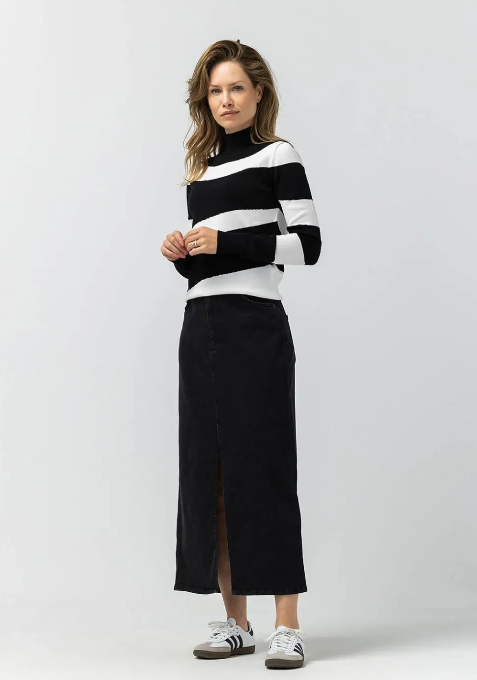 LABEL DOT SHIRT