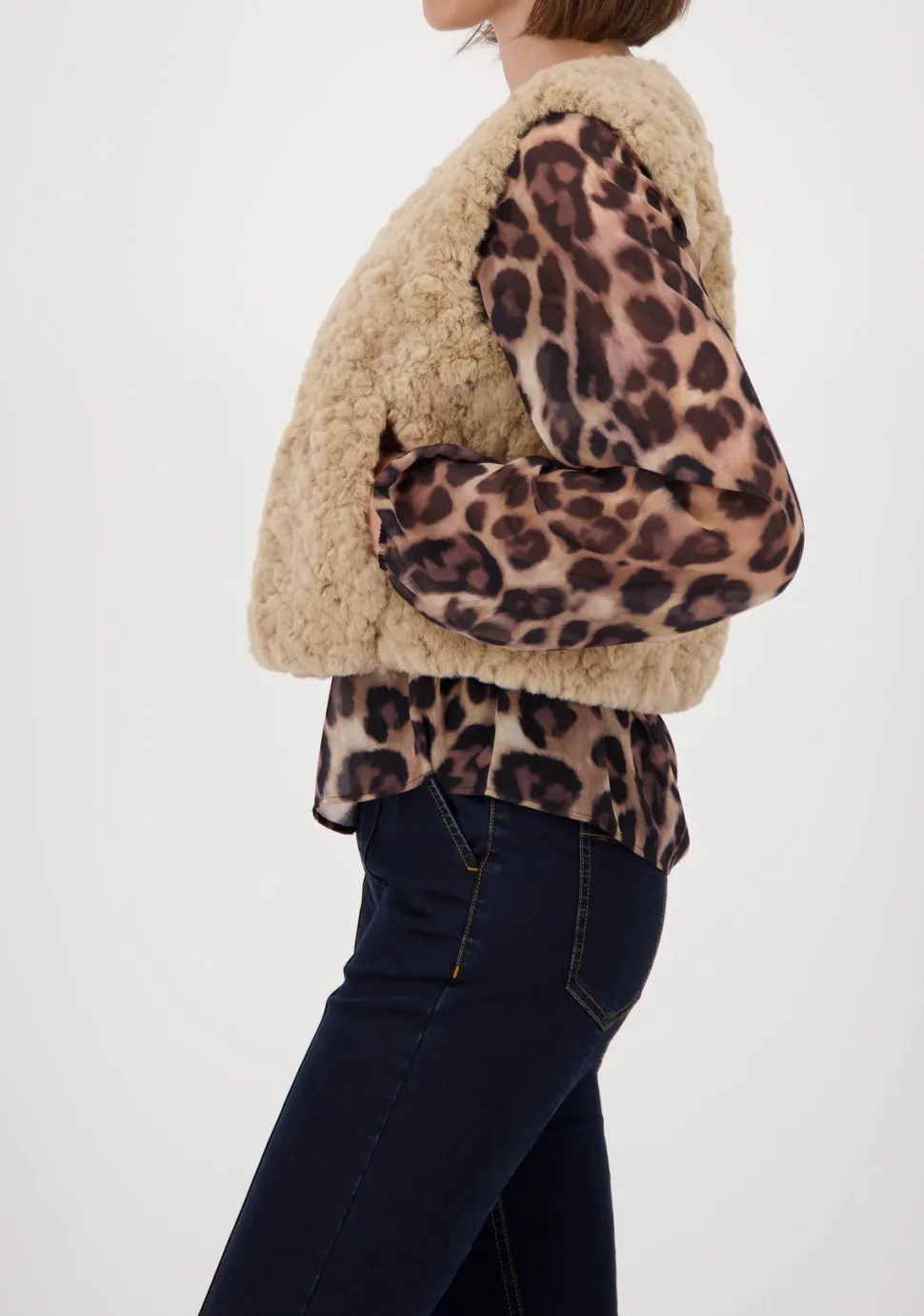 MONARI GILET