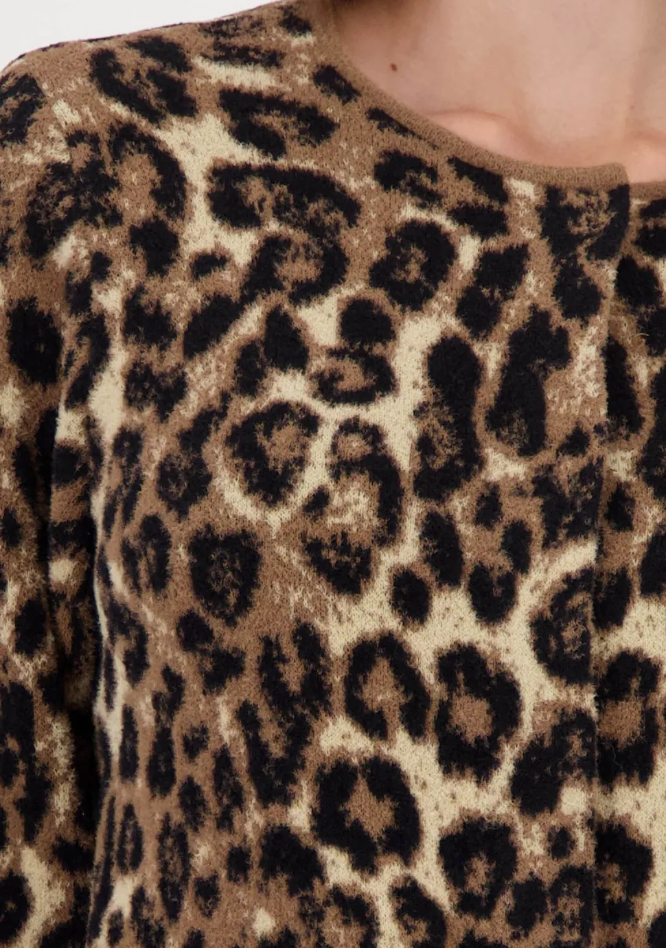 MONARI VEST