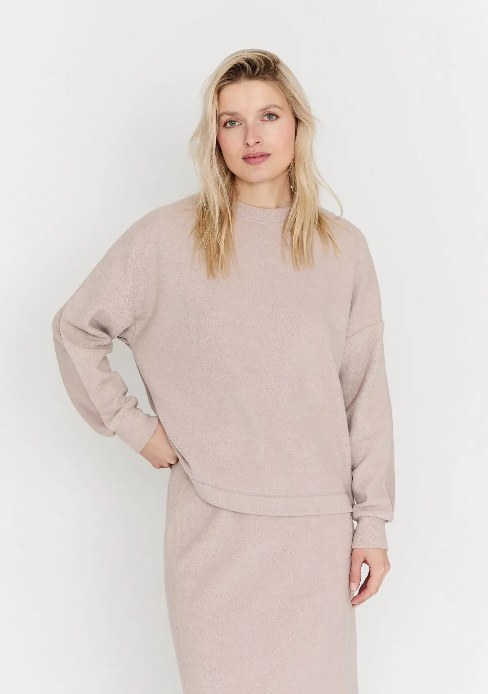 MOSCOW SWEATER