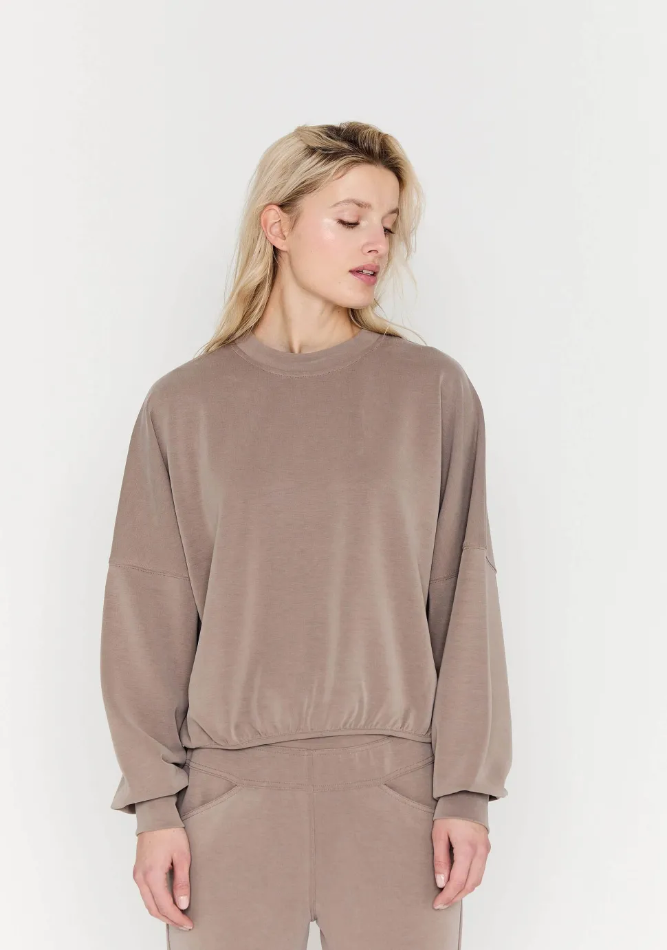 MOSCOW SWEATER