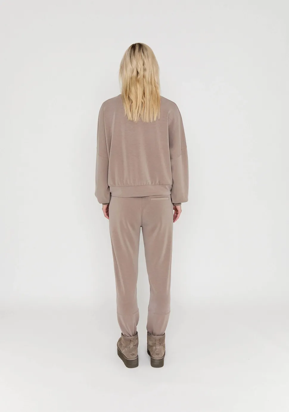 MOSCOW SWEATER