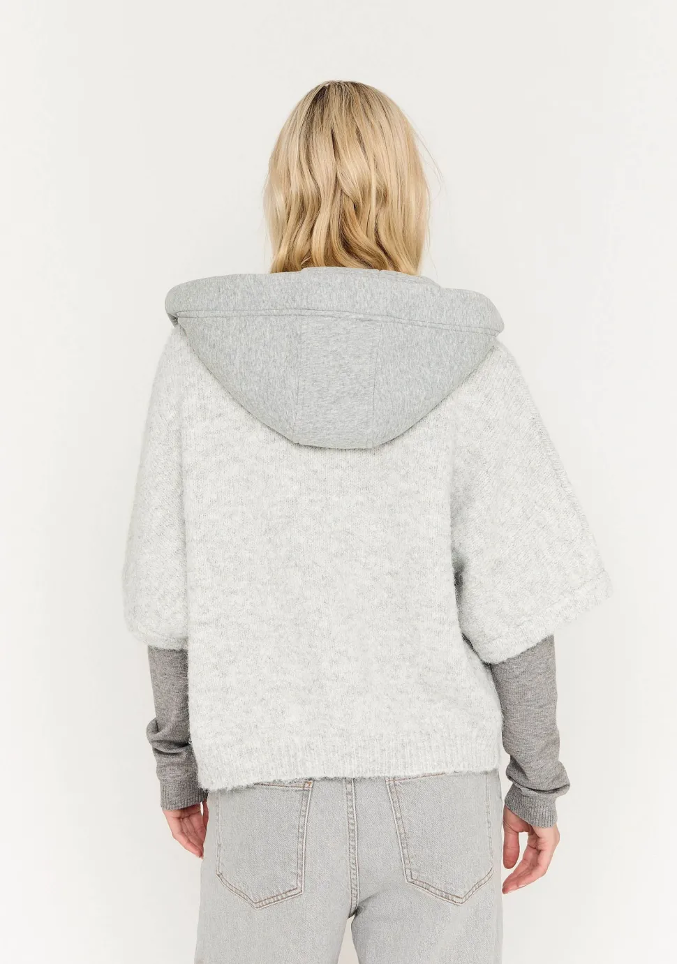 MOSCOW VEST