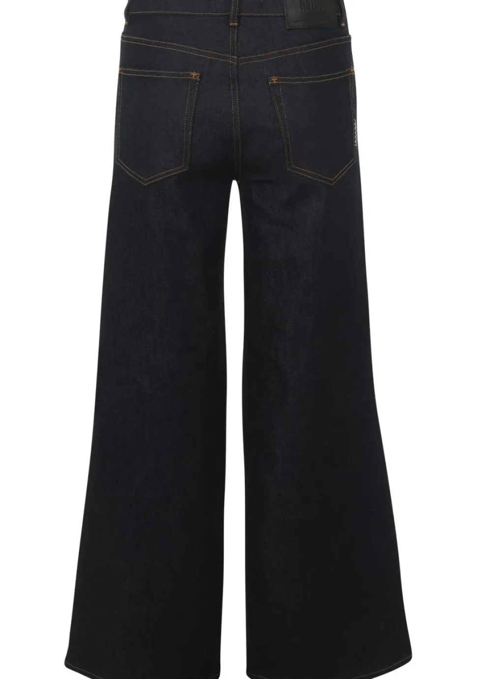 NEUW JEANS