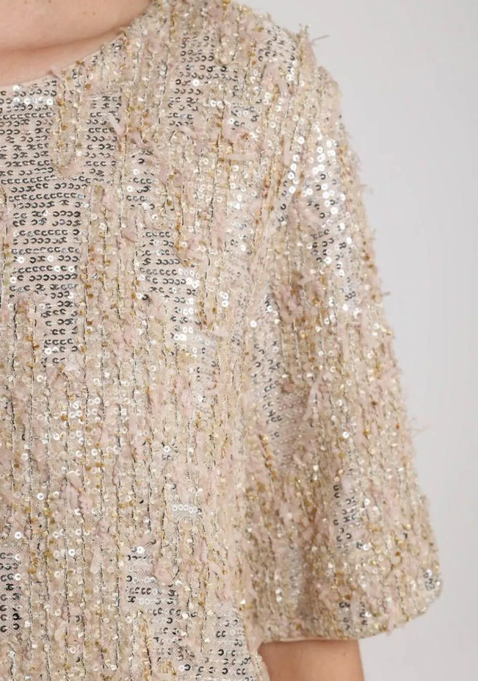 NUKUS TRUI KORTE MOUW