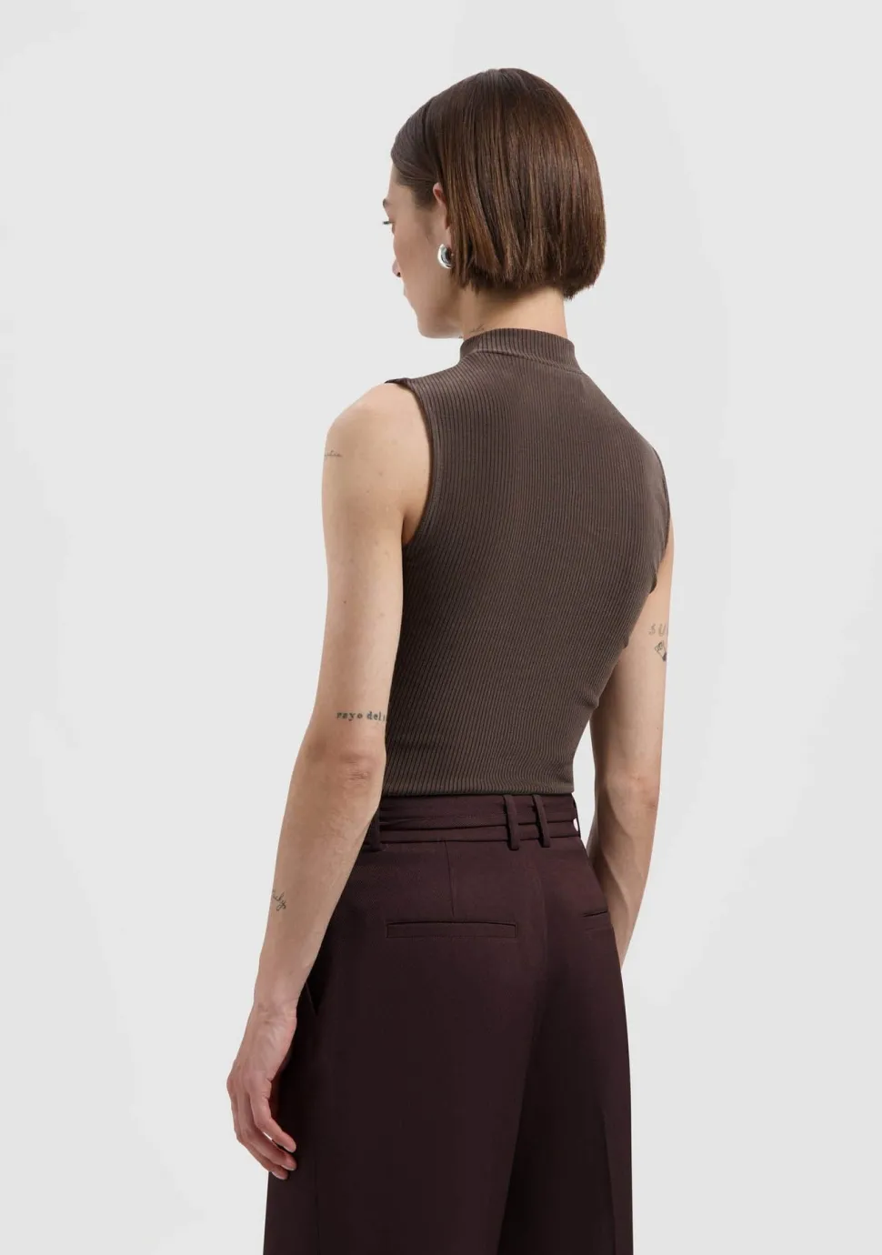 OLAF TOP