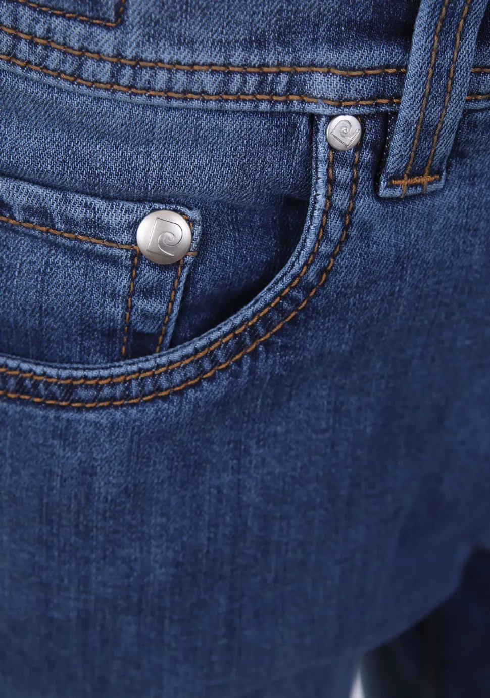 PIERRE CARDIN JEANS