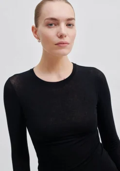 SECOND FEMALE SHIRT