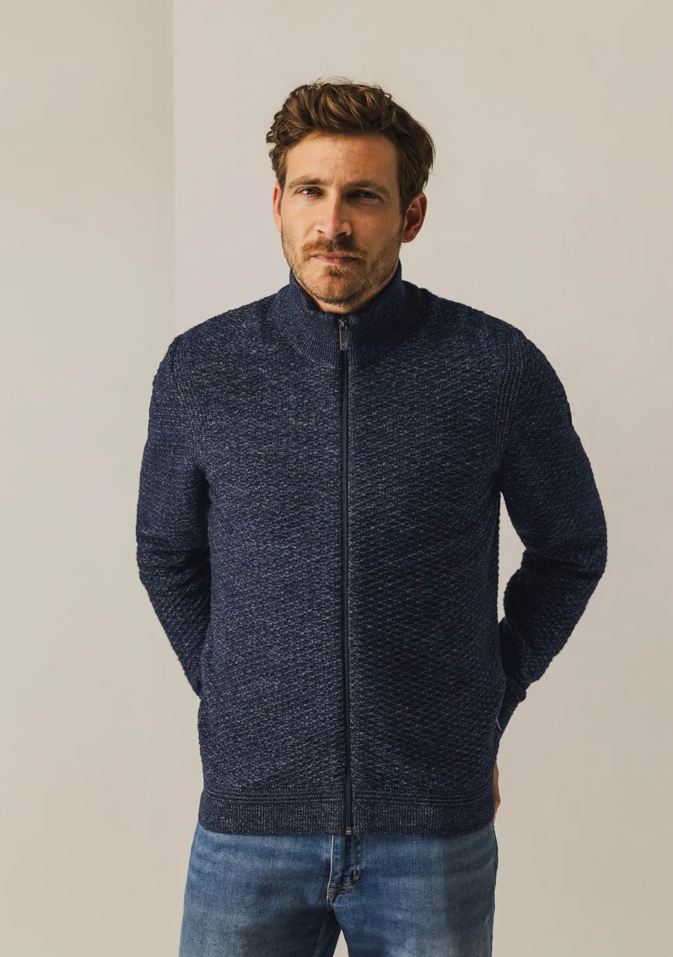STATE OF ART VEST