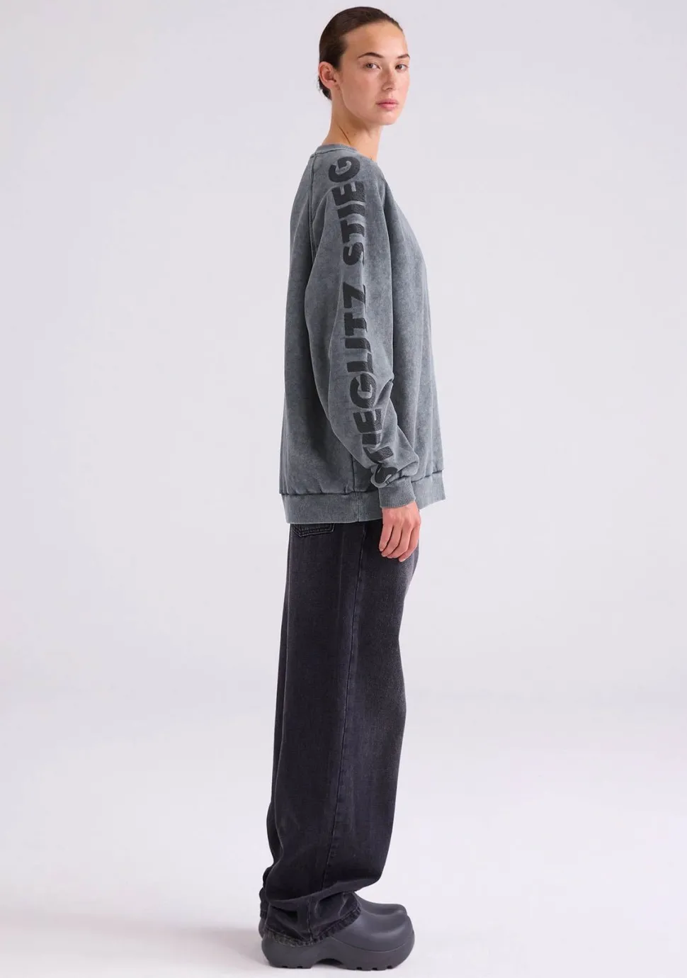STIEGLITZ SWEATER