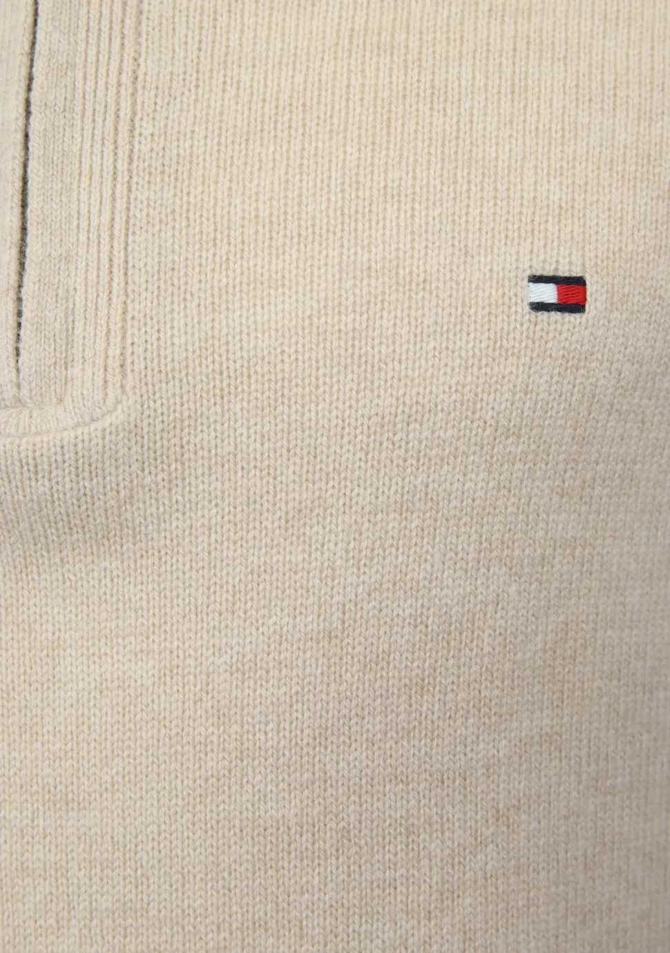 TOMMY HILFIGER TRUI