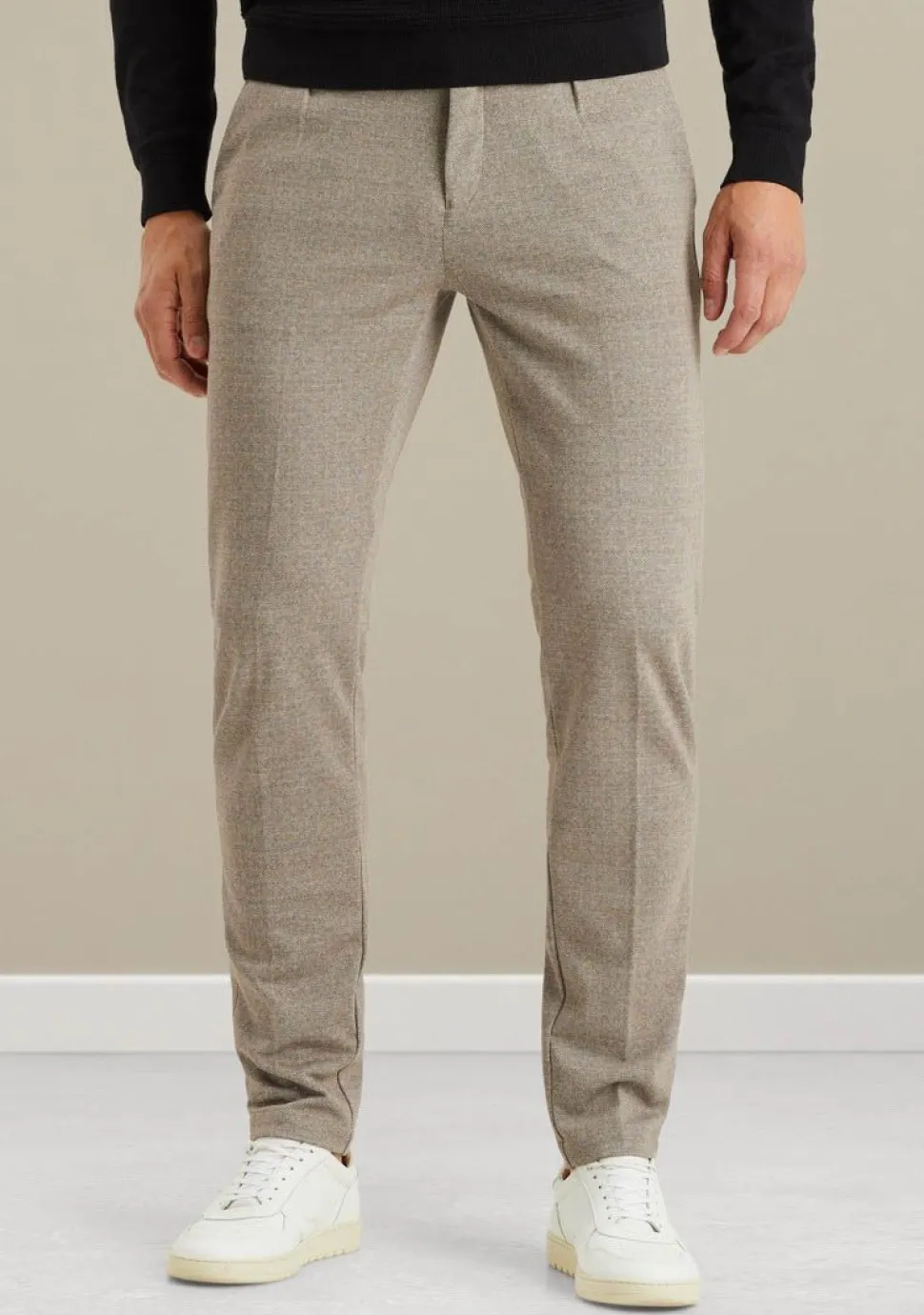 VANGUARD CHINO