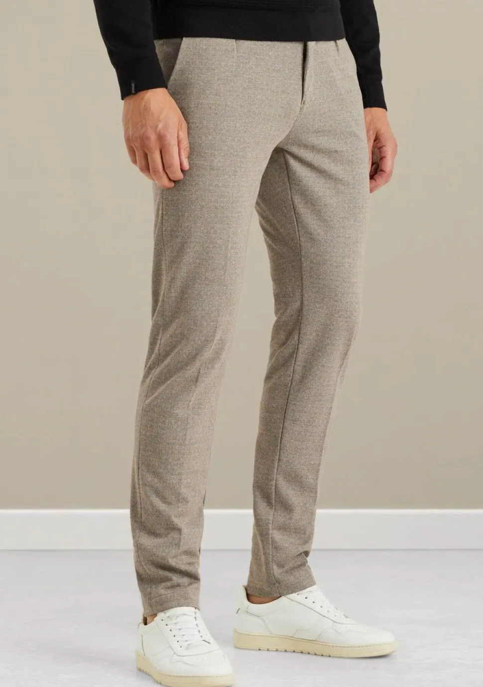 VANGUARD CHINO