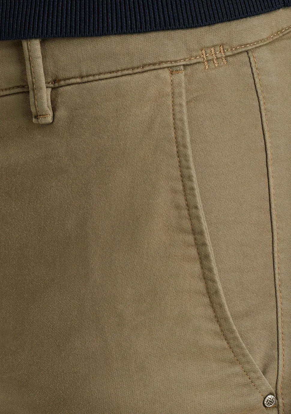 VANGUARD CHINO