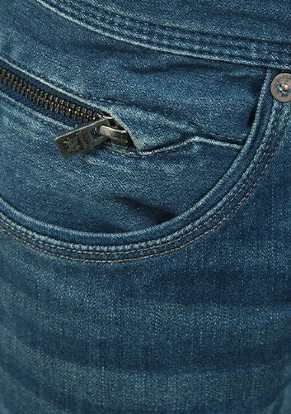 VANGUARD JEANS