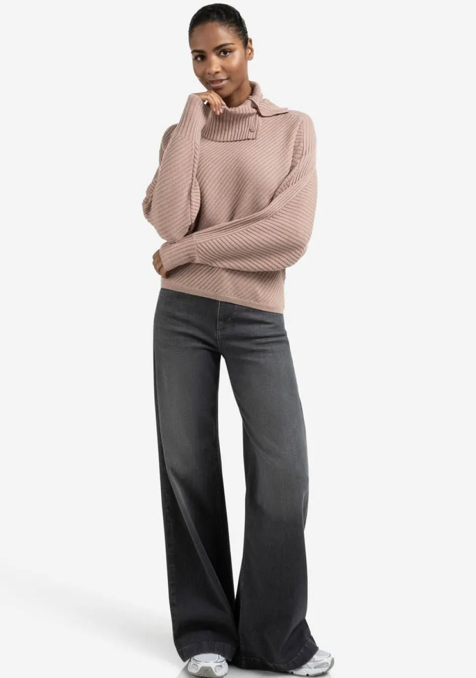 YAYA JEANS