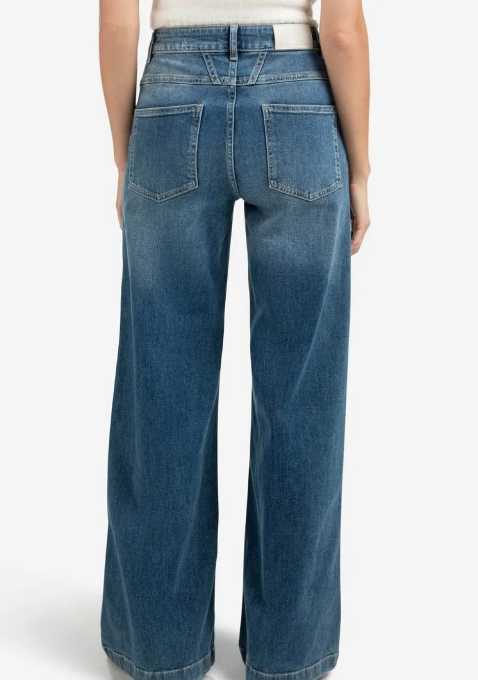 YAYA JEANS
