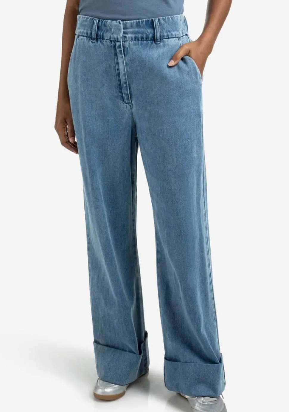 YAYA JEANS